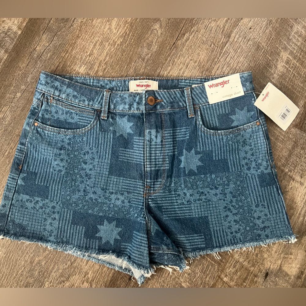 Wrangler‎ Mid-Rise Vintage Short- Size 8